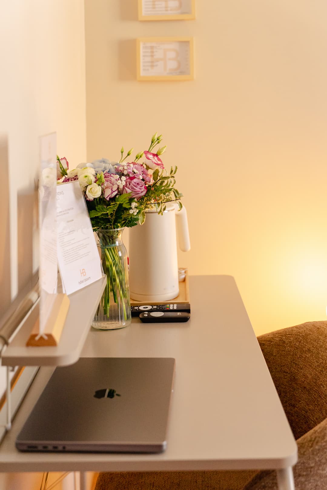 bureau-chambre-twin-hotel-bloom-caen-rue-bernieres_02
